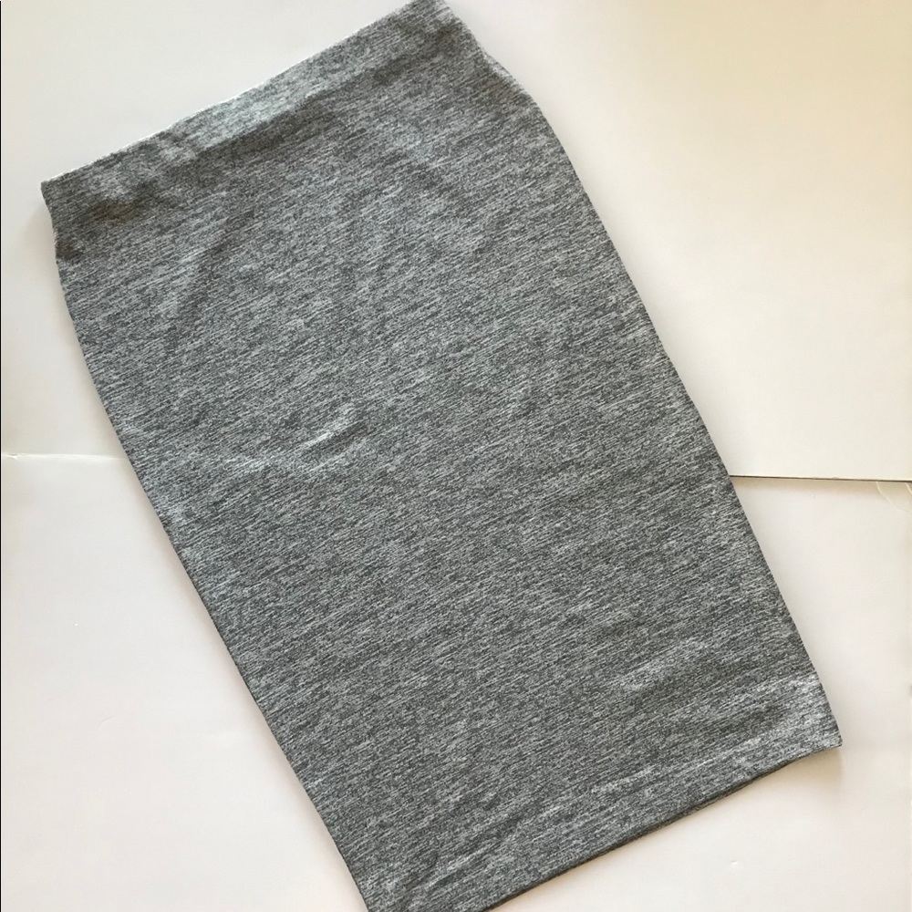 Forever 21 Grey Pencil Skirt